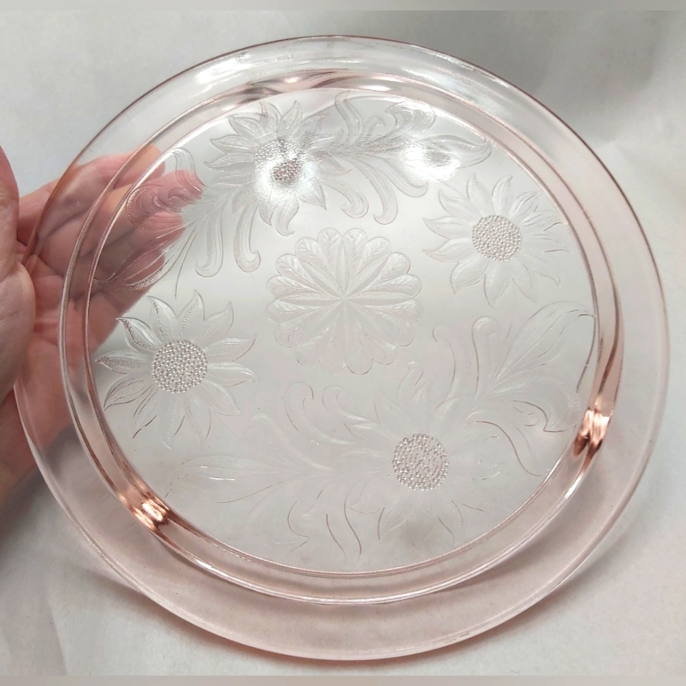 1930s pink depression glass sunflower cake plate 10 inch